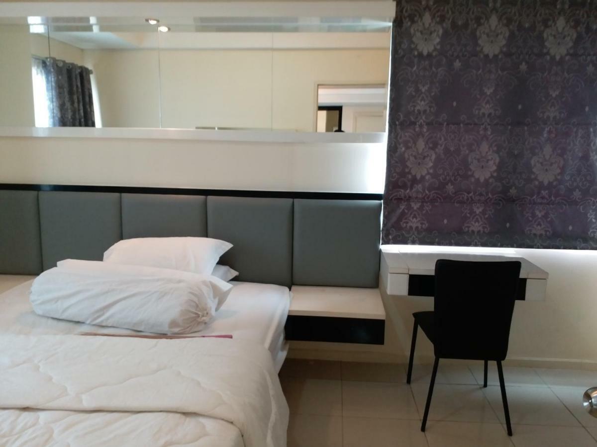 Apartment Cosmo Terrace Jakarta Exteriör bild